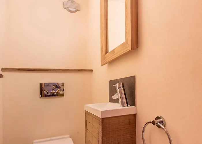 Les Du Forum - 1850 كورشوفيل