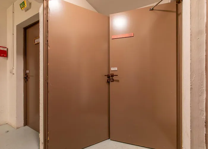 Les Du Forum - 1850 *